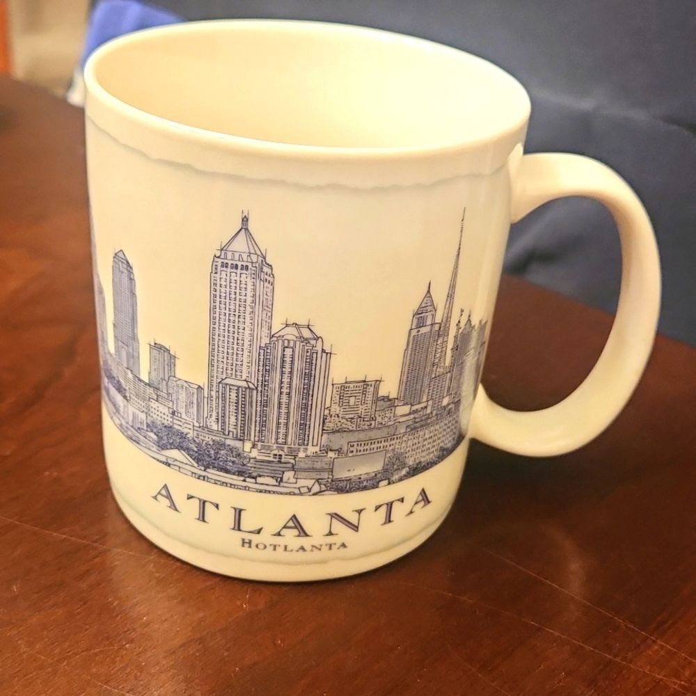 Starbucks Atlanta Hotlanta 2008 Mug